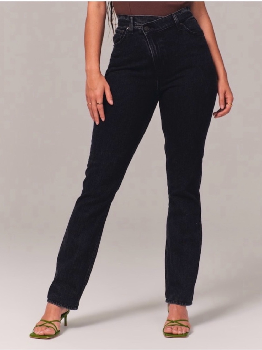 Abercrombie & Fitch 90s Slim Straight Ultra High Rise Curve Love Black Jeans 30